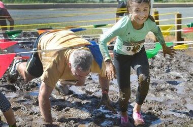 4TH ANNUAL FAMILY MUD RUN HELD AT HOLYOKE COMMUNITY COLLEGE